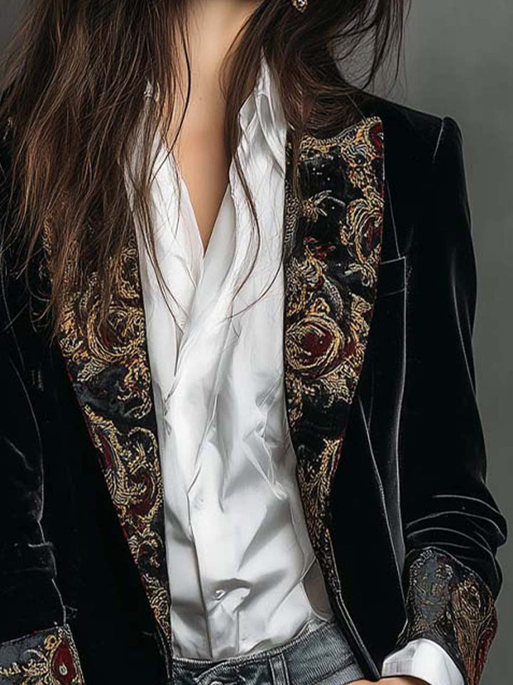 Women's Black Baroque Print Lapel Slim Fit Blazer