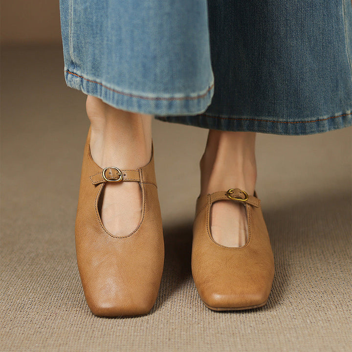 Elspeth | High-Vamp Mary Jane Flat