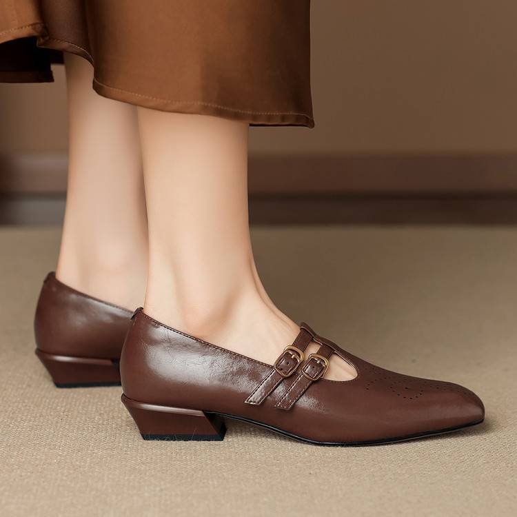 Marisol | Brogued Dual-Strap  Pump
