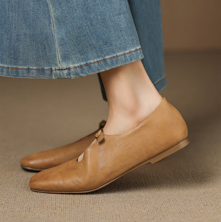 Elspeth | High-Vamp Mary Jane Flat